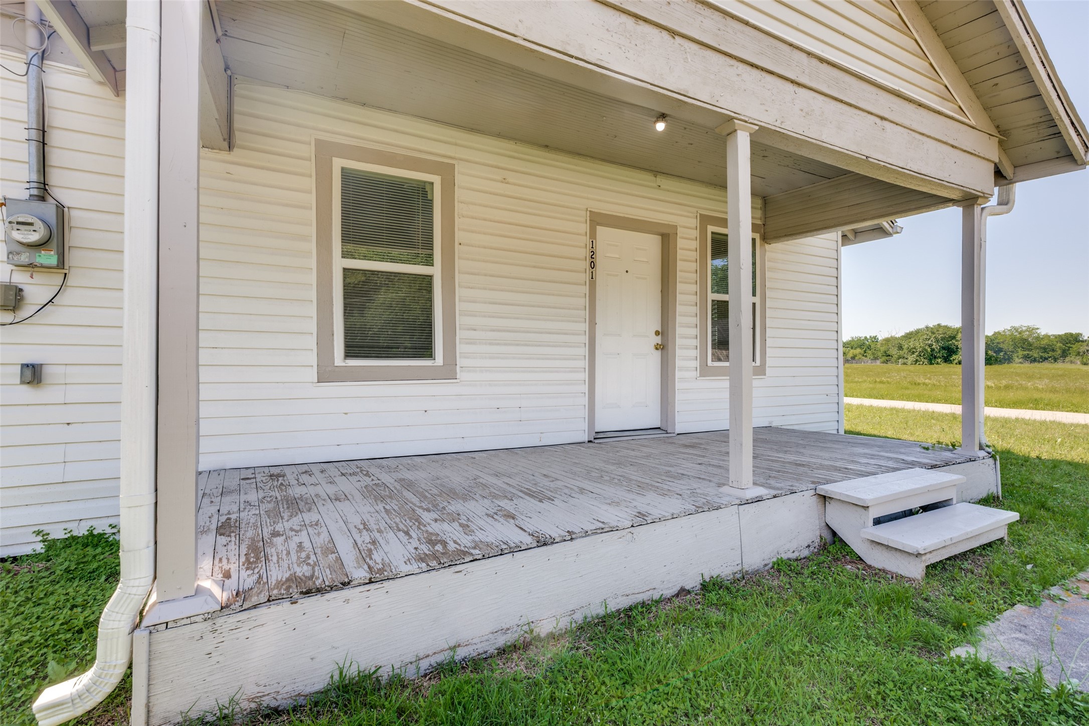 1201 E 3rd Avenue Corsicana TX 75110