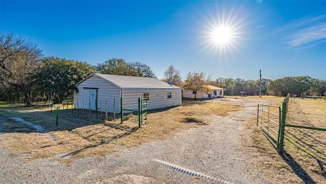1005 Hickey Court Granbury TX 76049