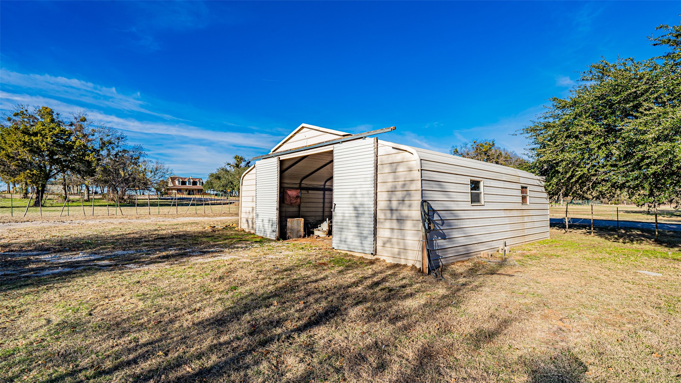 1005 Hickey Court Granbury TX 76049