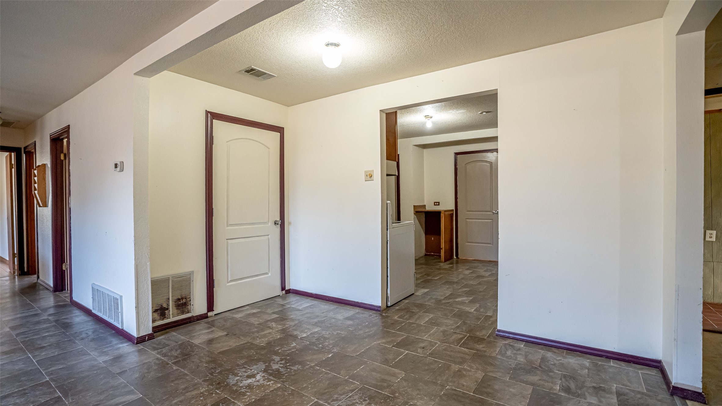 1005 Hickey Court Granbury TX 76049