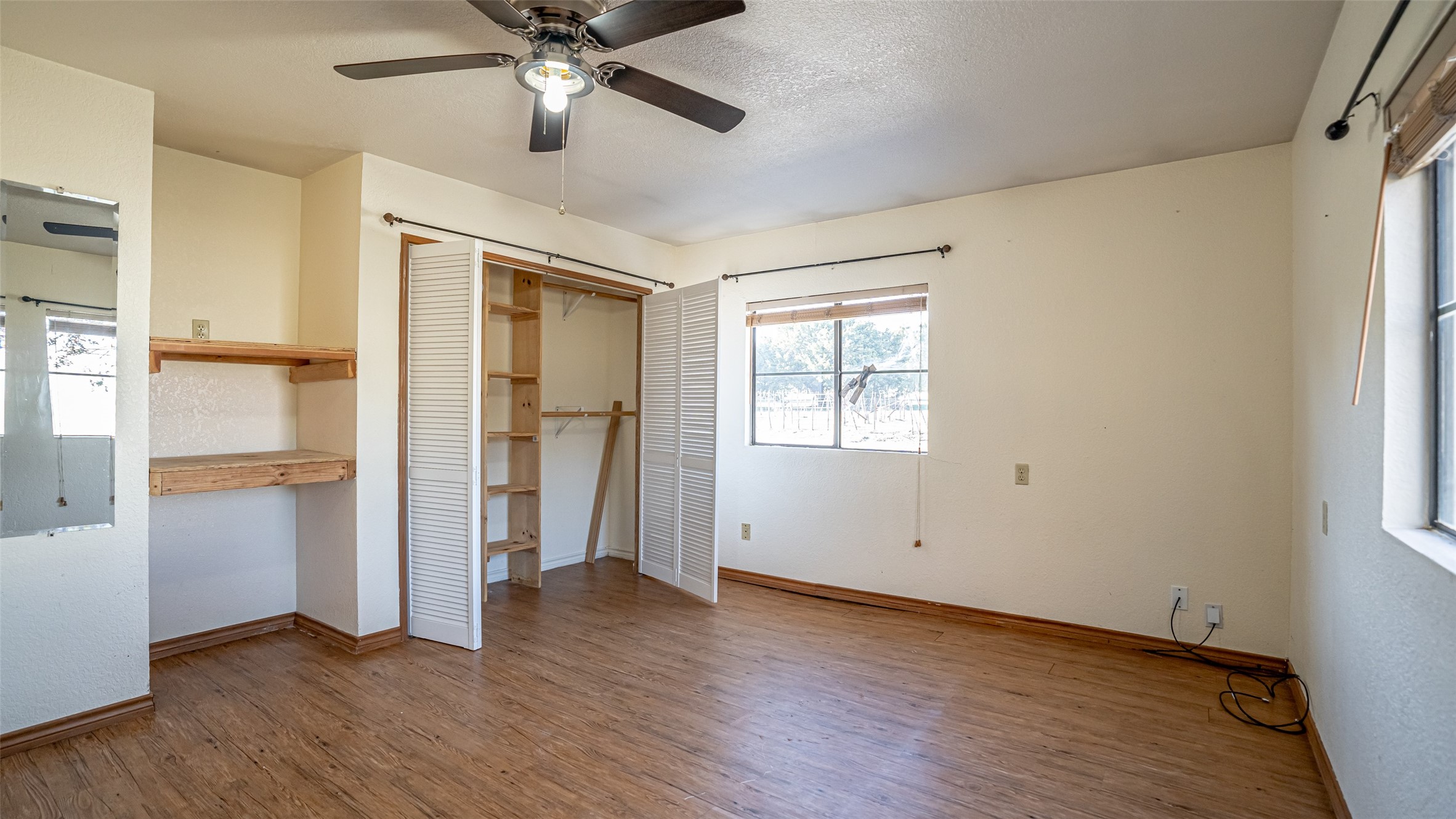 1005 Hickey Court Granbury TX 76049