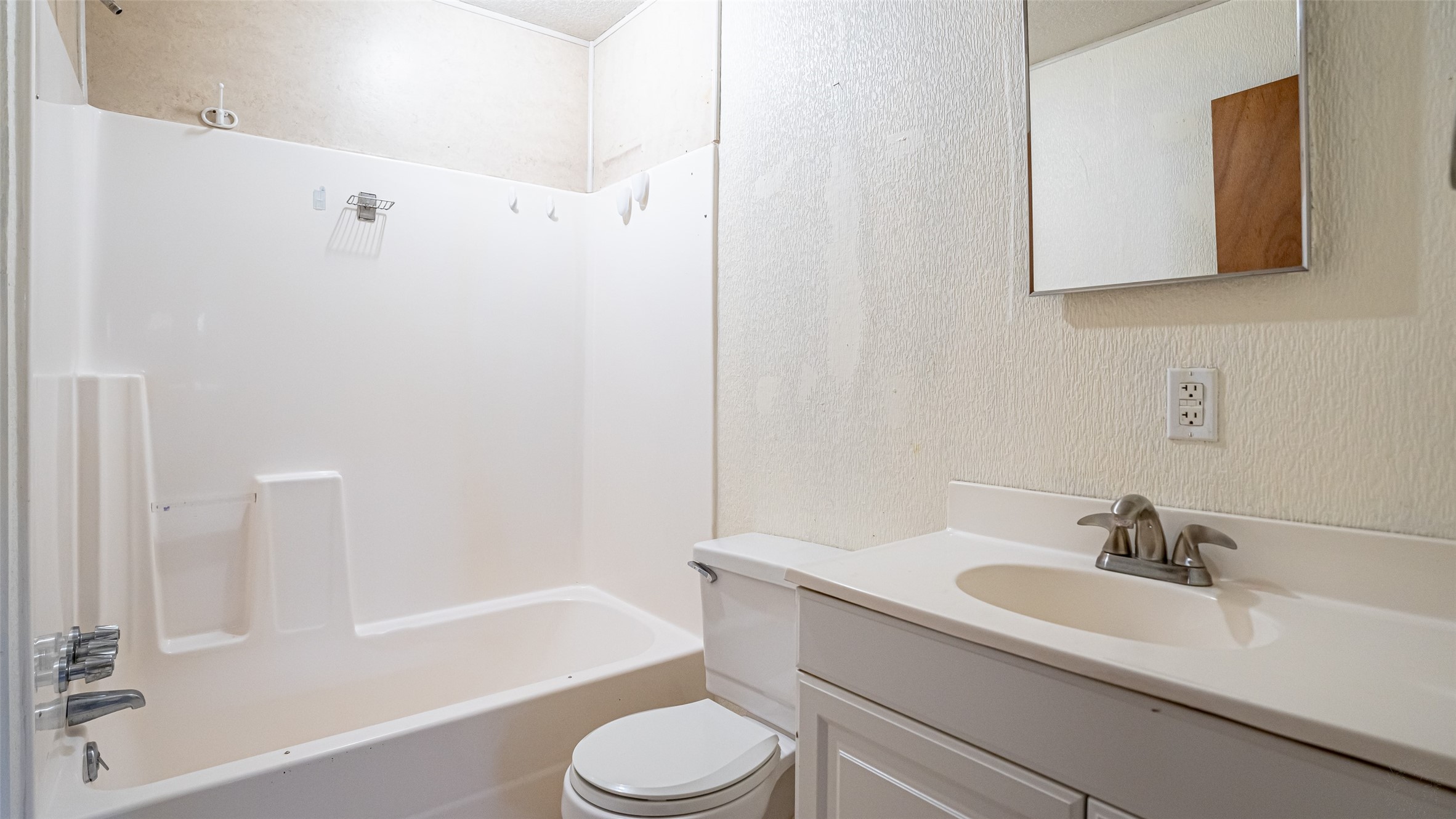 1005 Hickey Court Granbury TX 76049