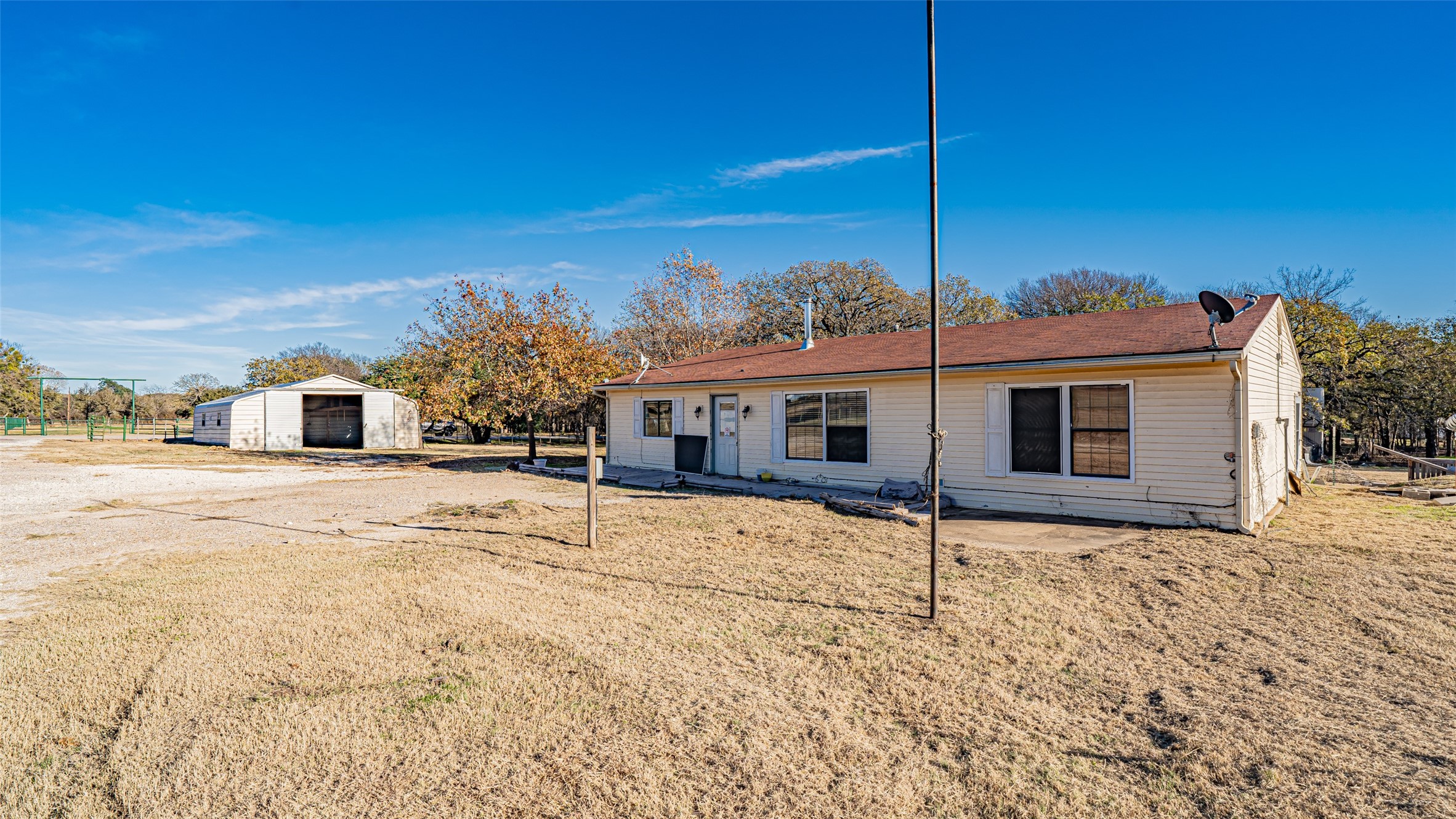 1005 Hickey Court Granbury TX 76049