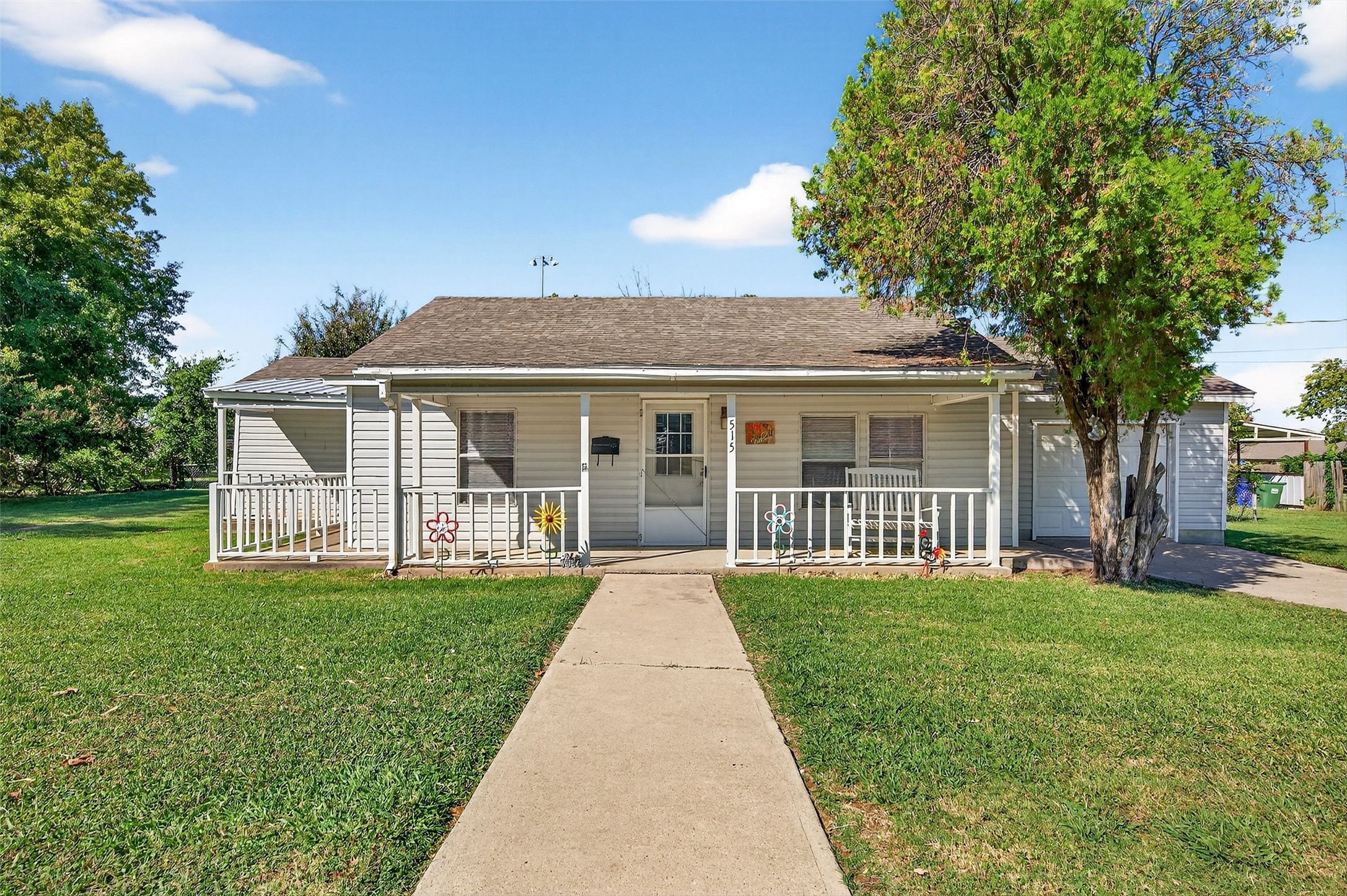 515 N Jordan Street Whitesboro TX 76273