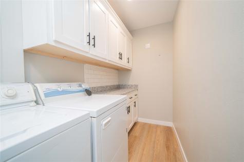 812 E 1st Hughes Springs TX 75656