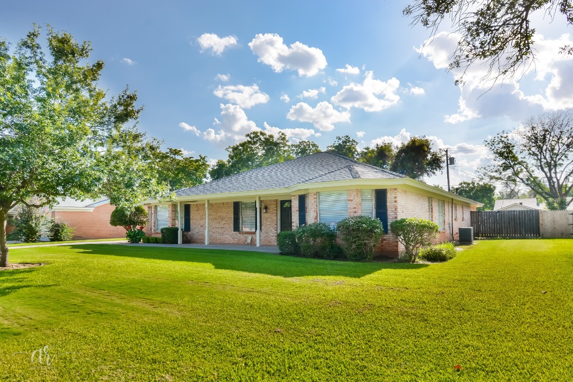 2118 Greenbriar Drive Abilene TX 79605