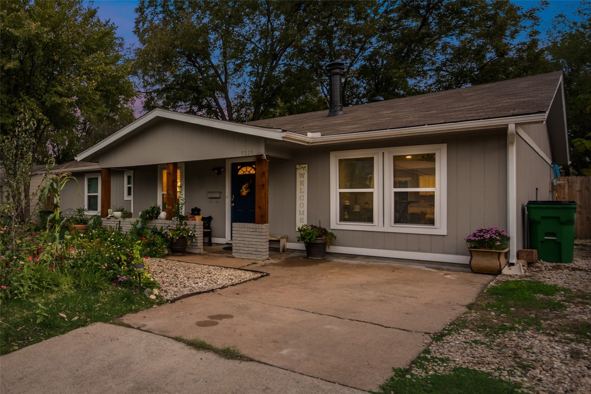 5228 Ira Street N Haltom City TX 76117