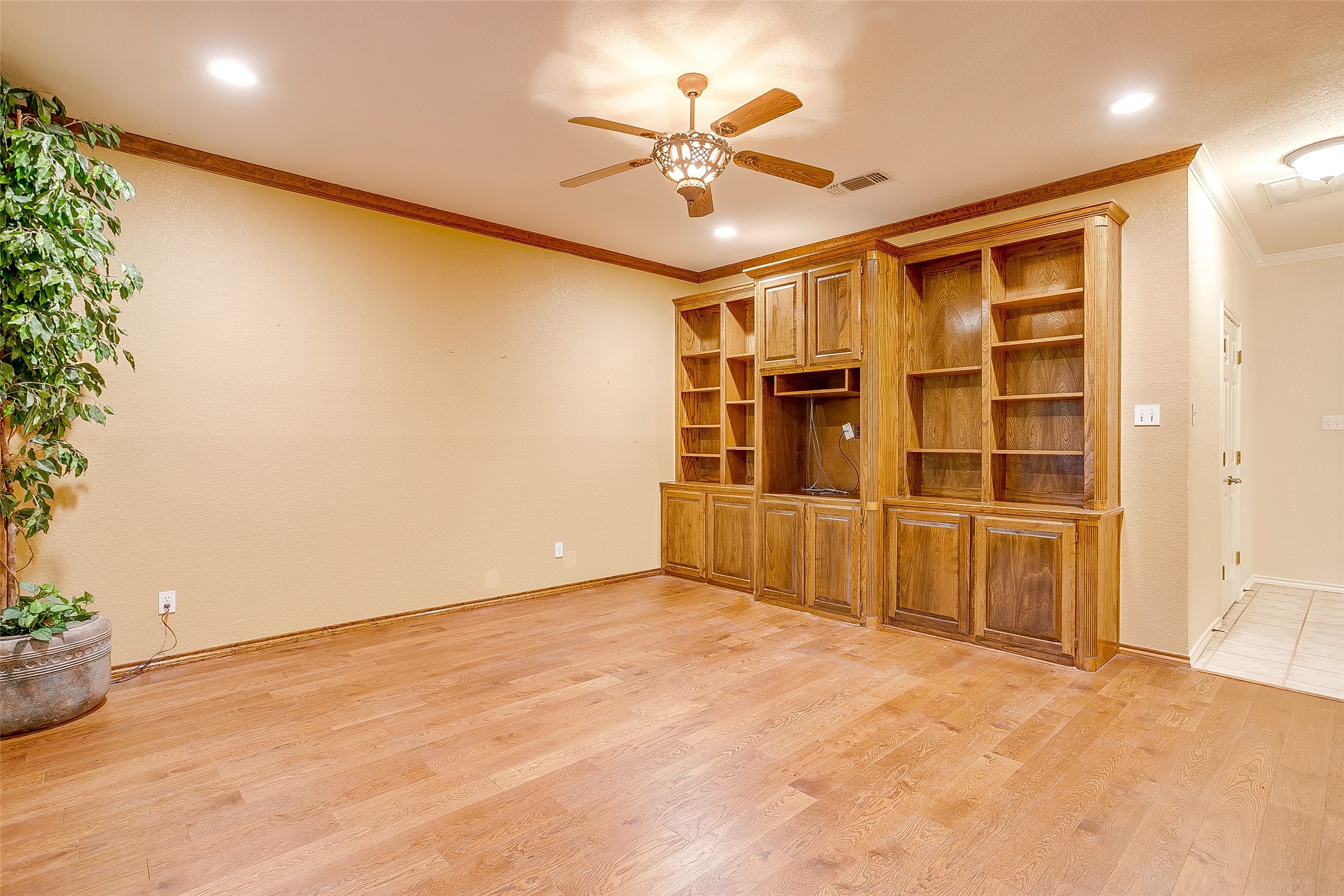 1619 Browning Lane Cleburne TX 76033