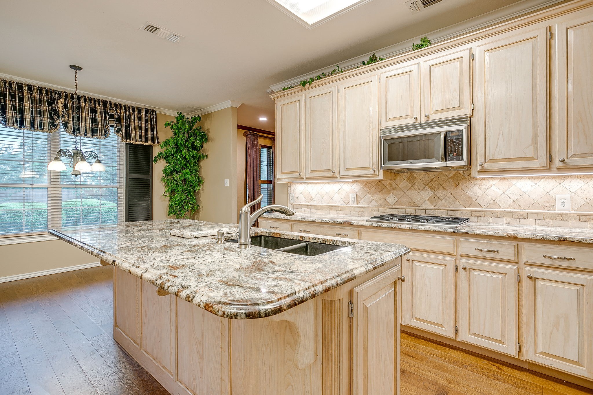 1619 Browning Lane Cleburne TX 76033