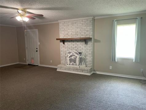 717 Bluebonnet Street Mexia TX 76667