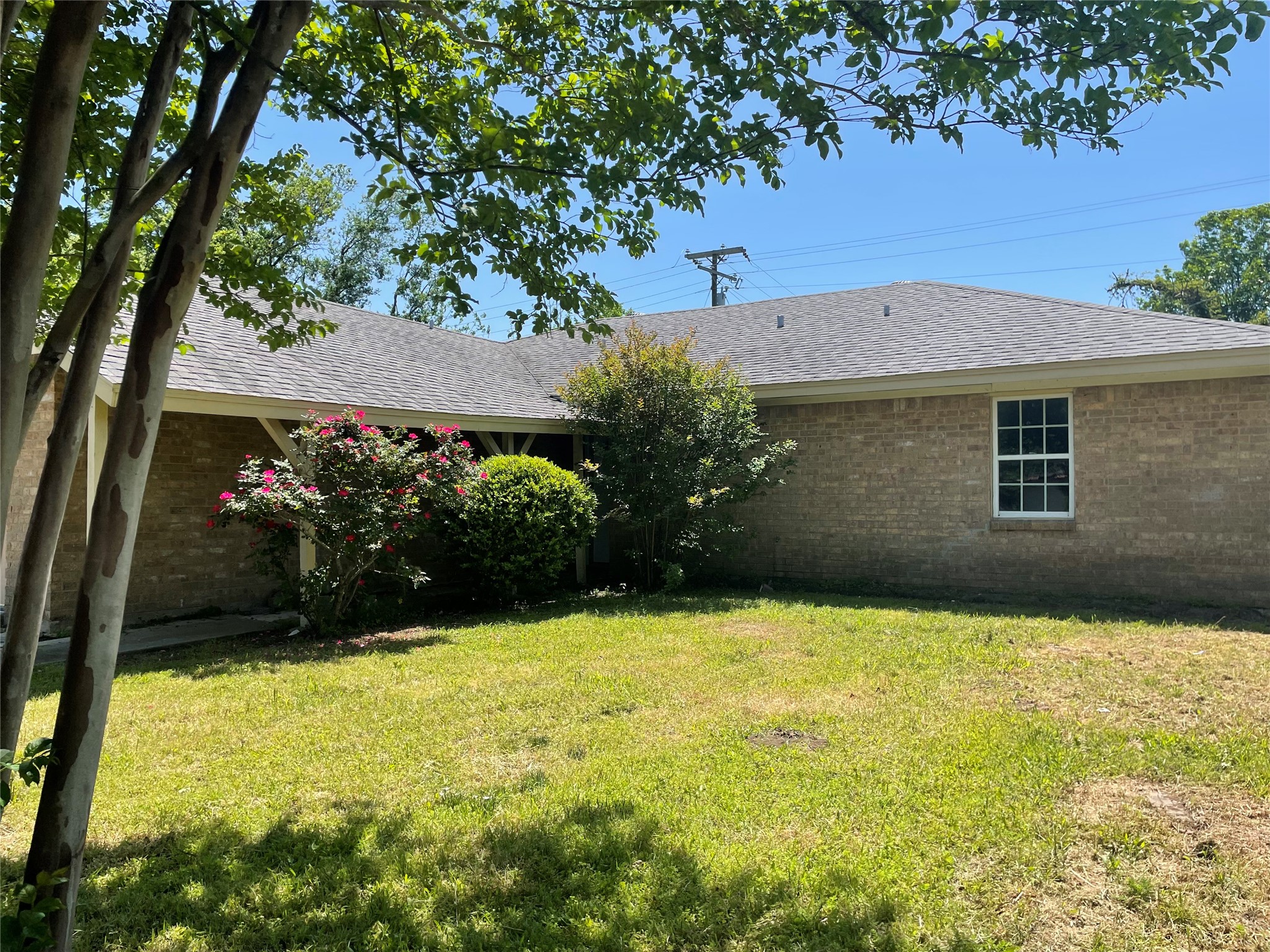 717 Bluebonnet Street Mexia TX 76667