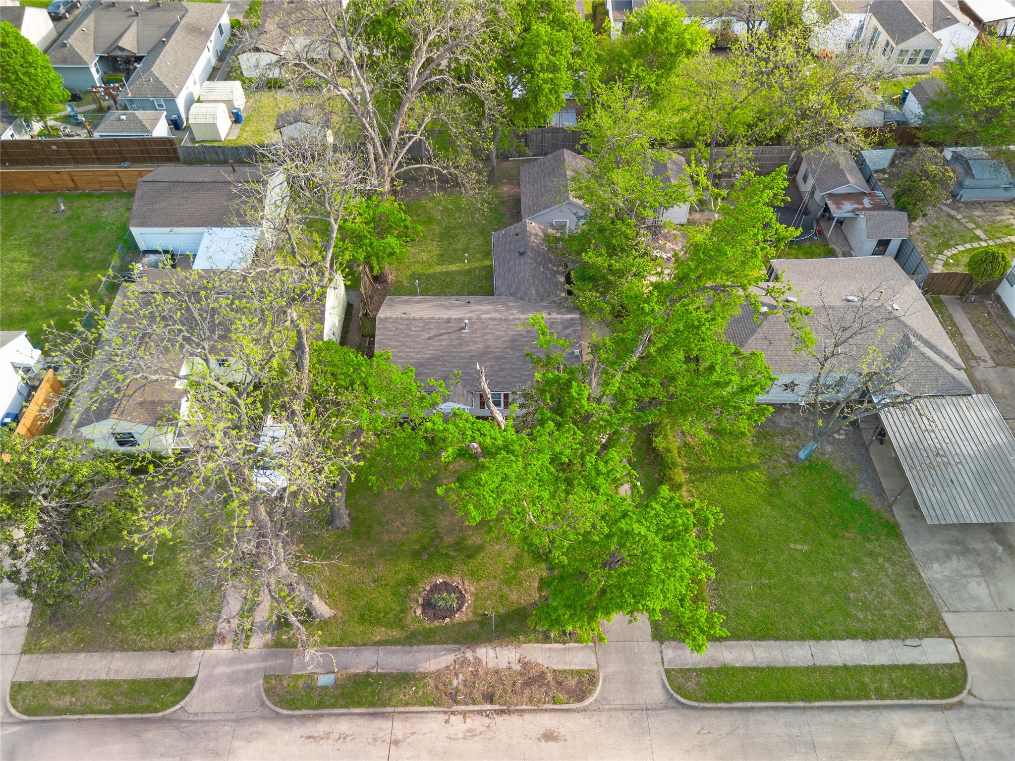 1606 Davis Boulevard Garland TX 75042