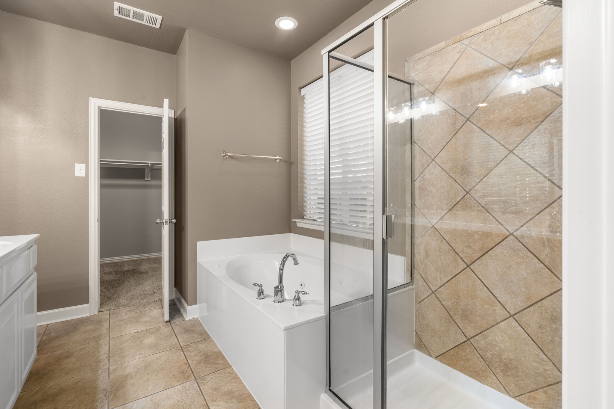 1145 Dayton Drive Lantana TX 76226