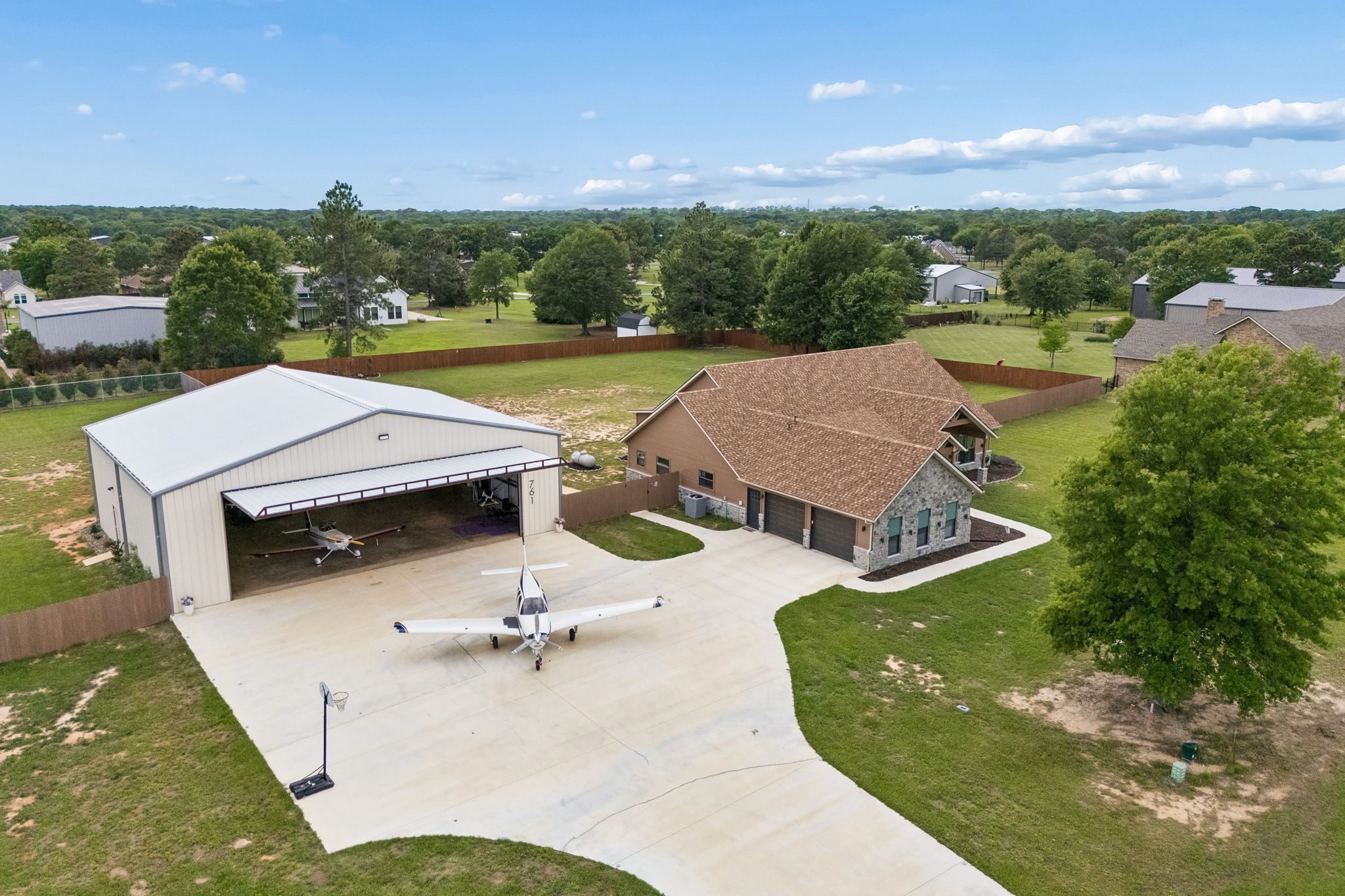 761 Private Road 7005 Edgewood TX 75117