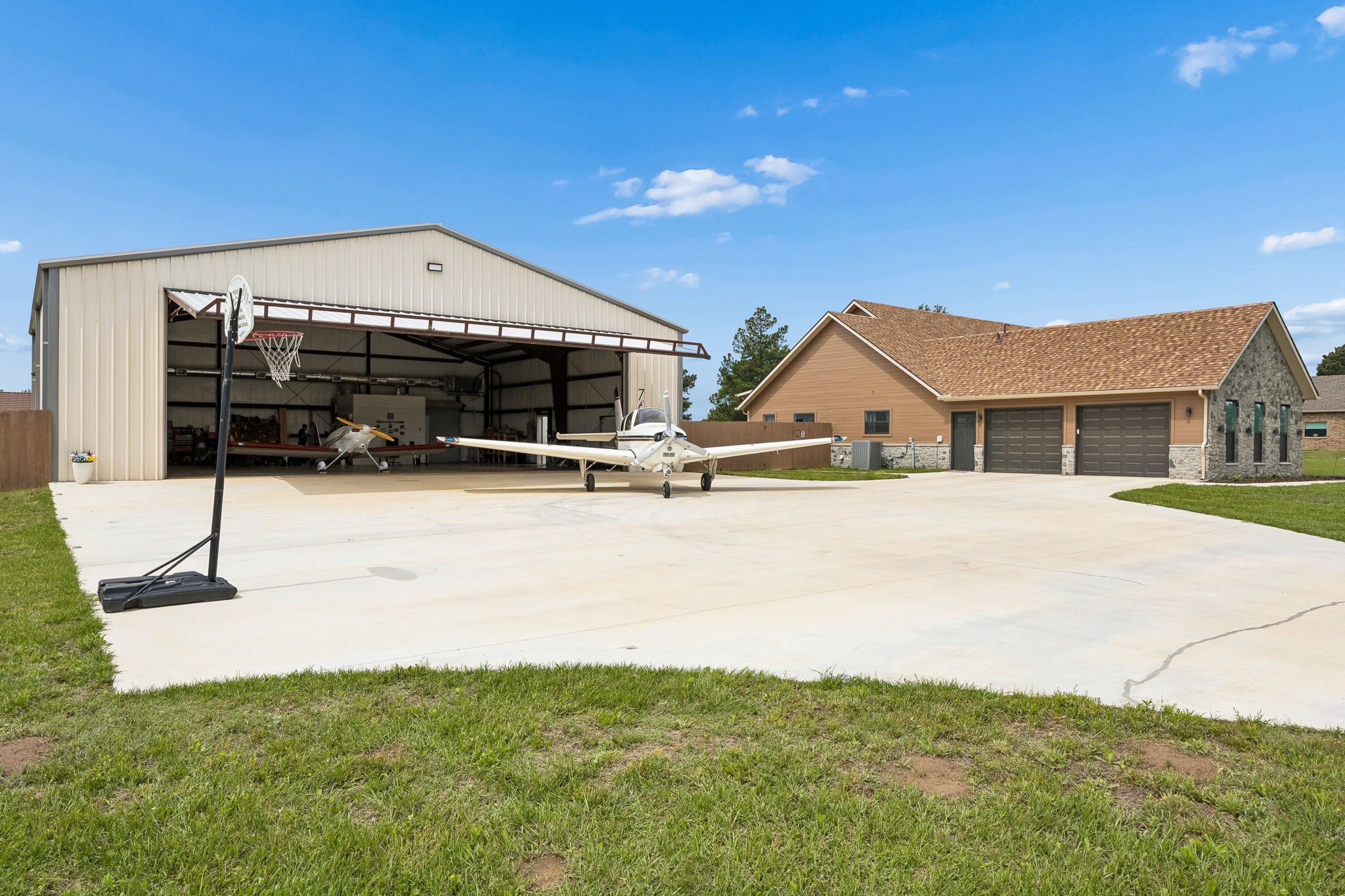 761 Private Road 7005 Edgewood TX 75117