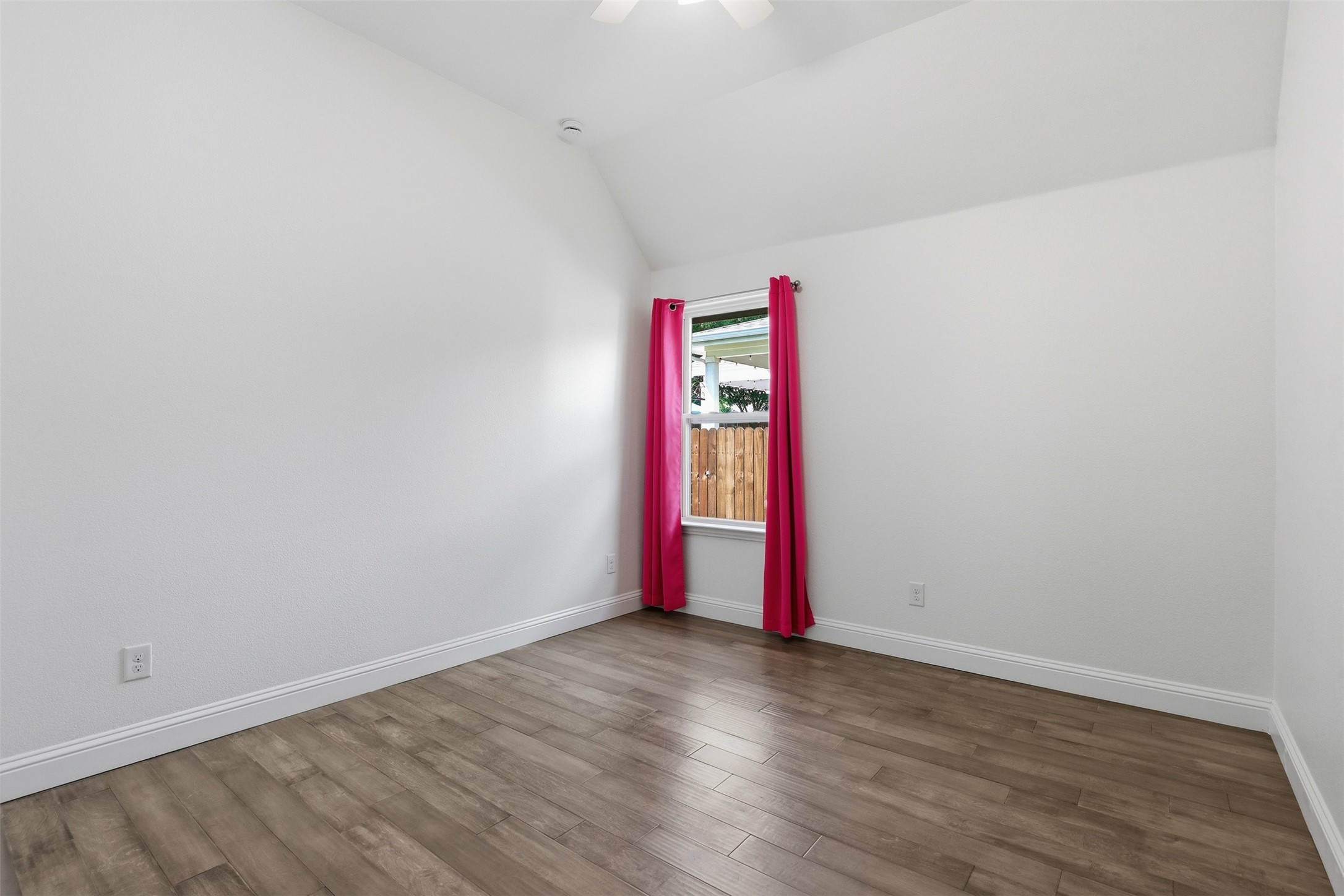1383 Sandhurst Drive Roanoke TX 76262