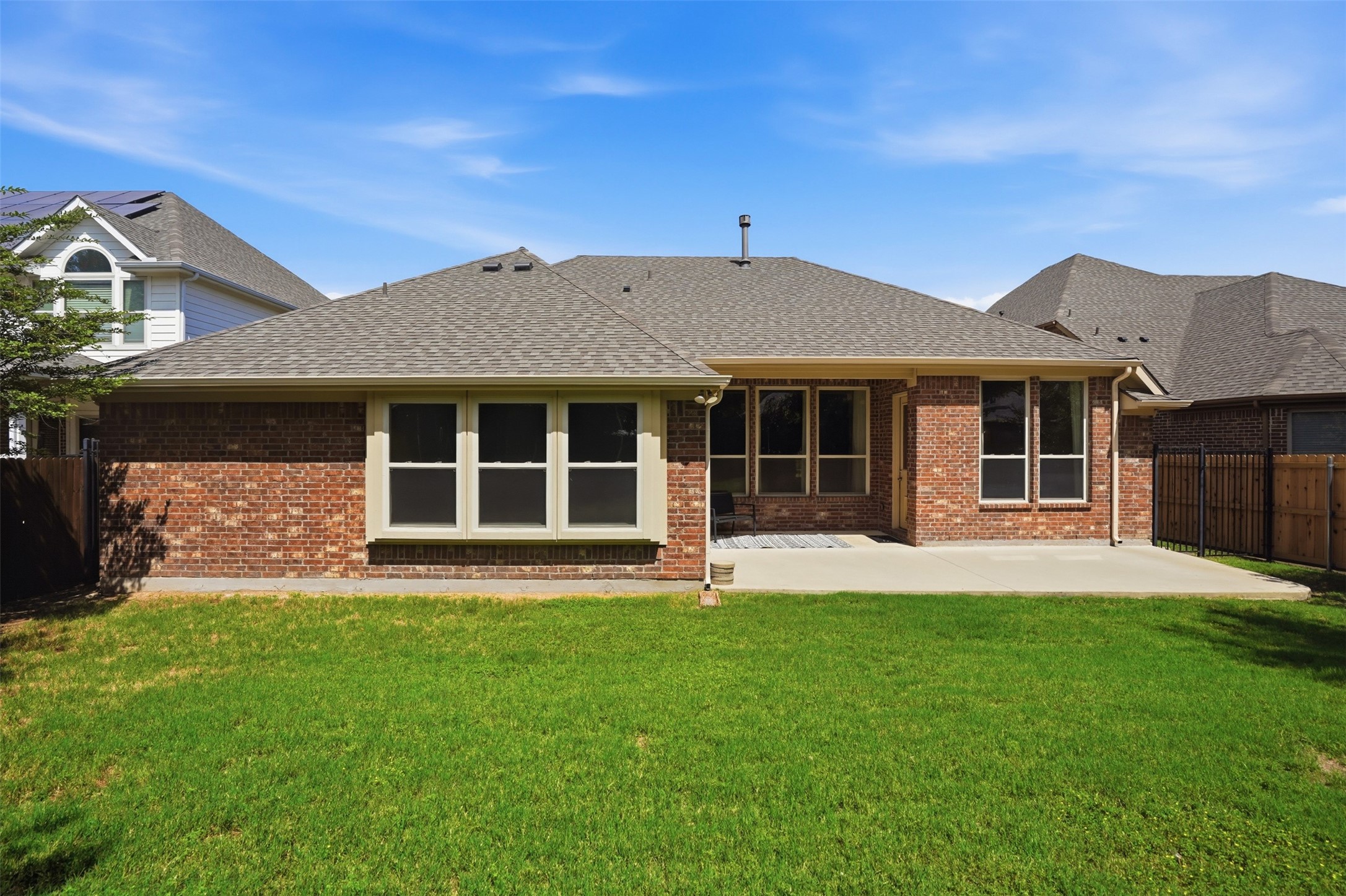 1383 Sandhurst Drive Roanoke TX 76262