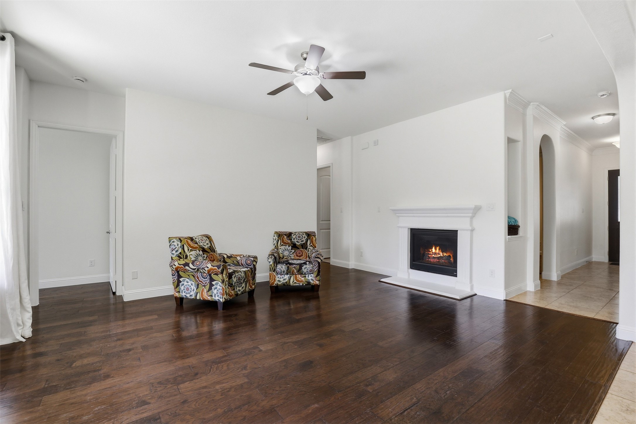 1383 Sandhurst Drive Roanoke TX 76262