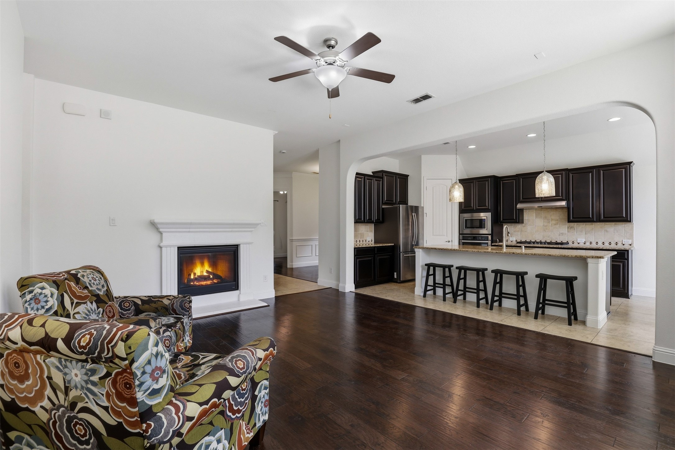 1383 Sandhurst Drive Roanoke TX 76262