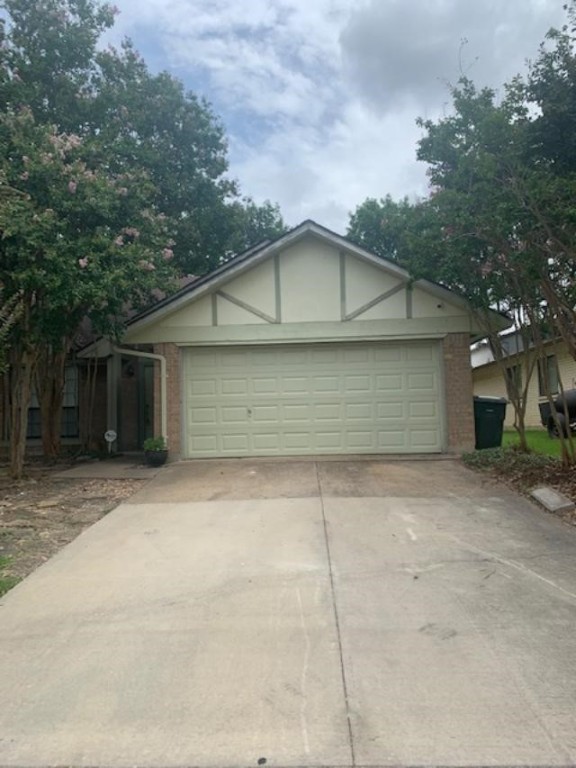 2108 Via Estrada Carrollton TX 75006