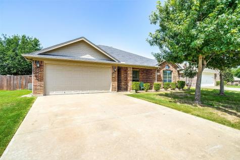 617 Reagan Lane Burleson TX 76028
