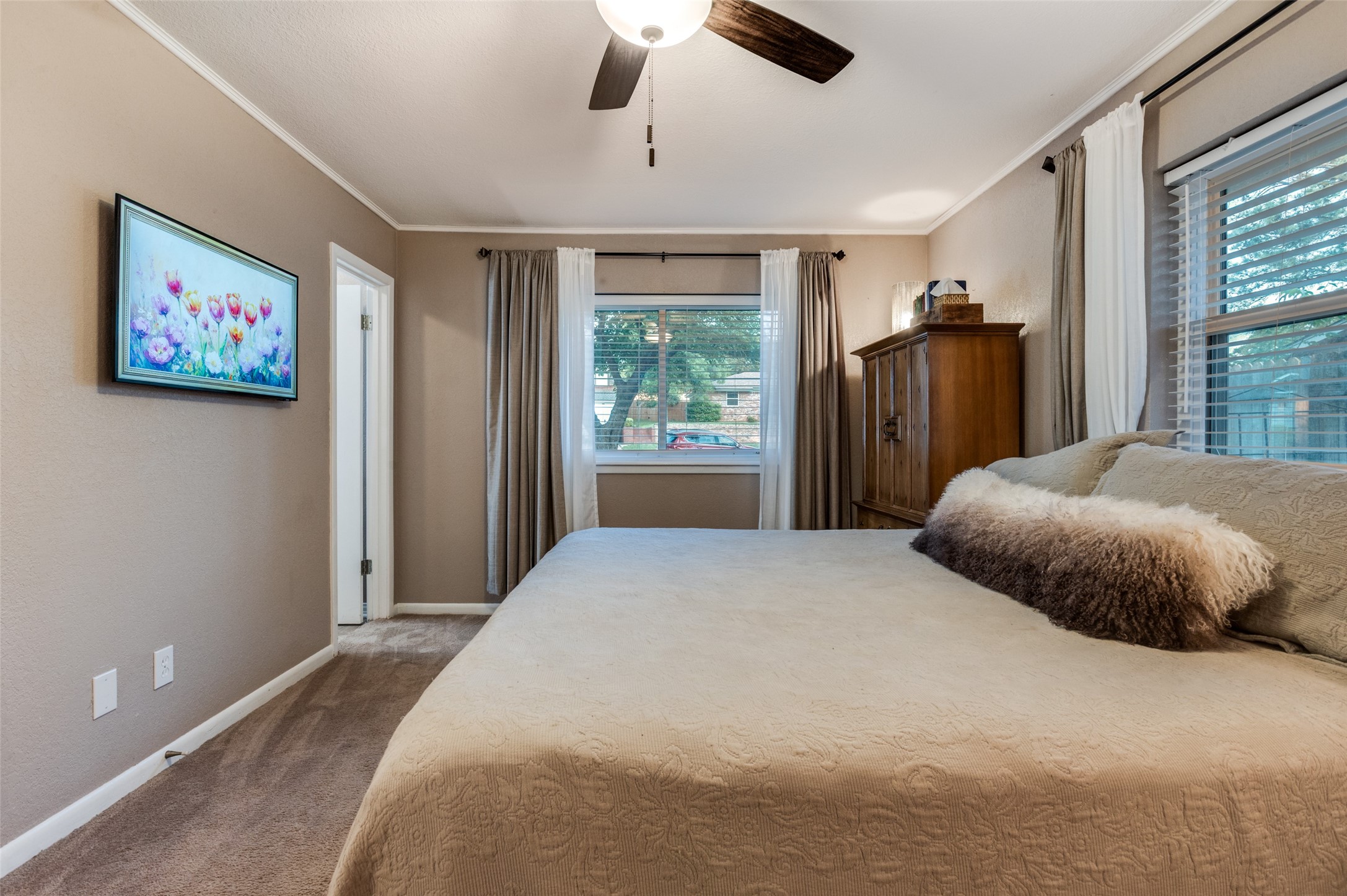 1229 Brookside Drive Hurst TX 76053