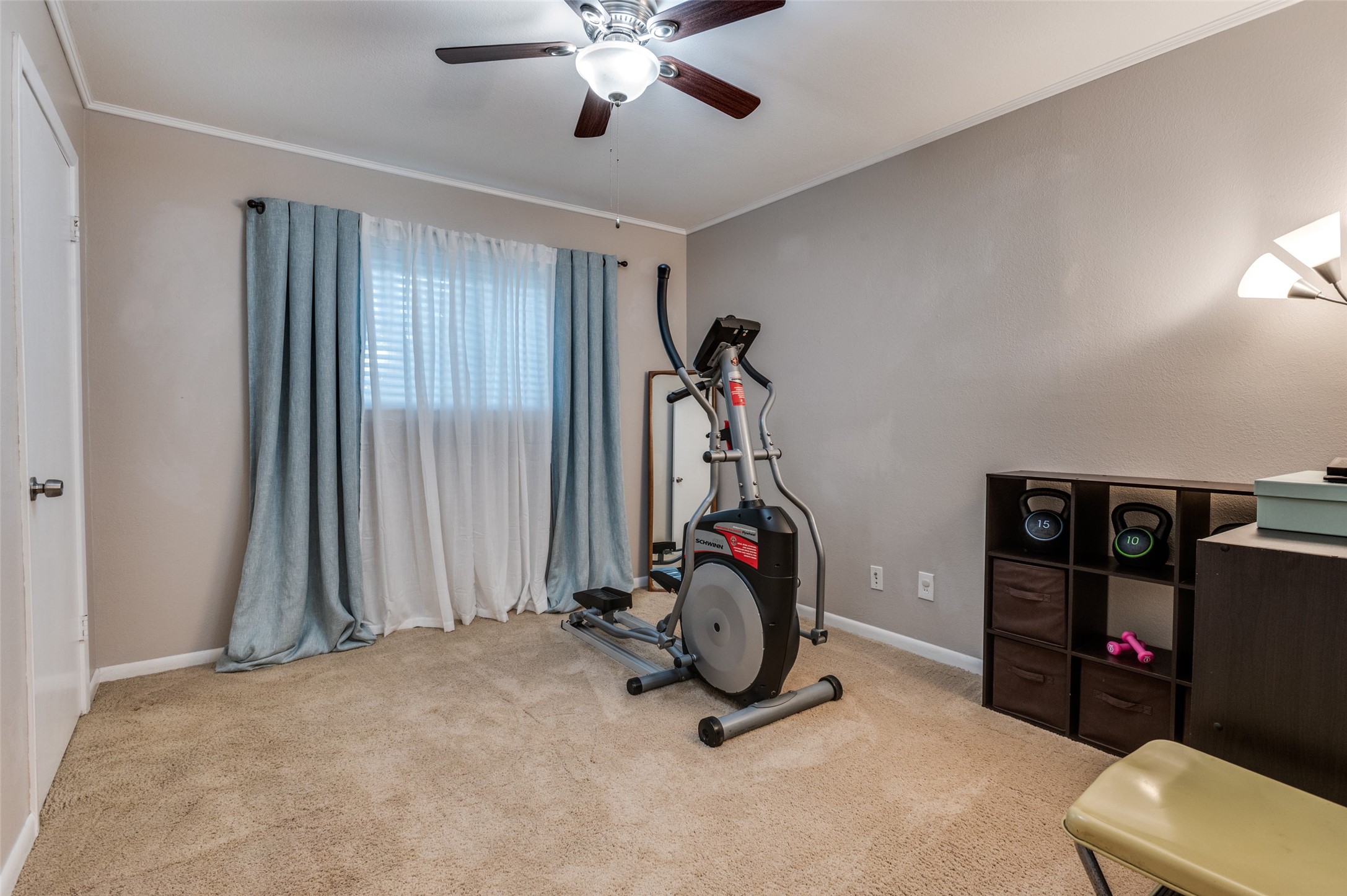 1229 Brookside Drive Hurst TX 76053