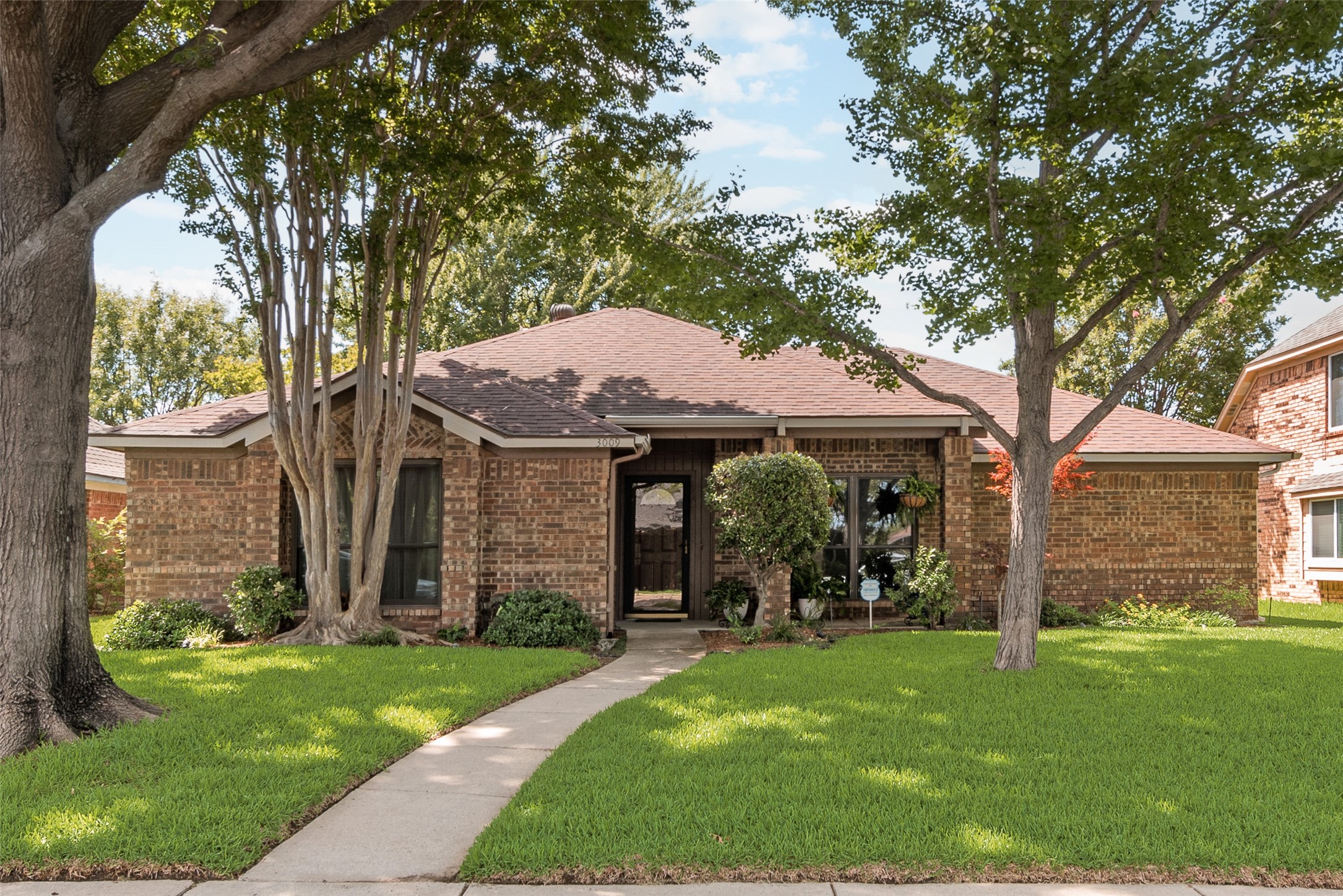 3009 Sierra Drive Carrollton TX 75007