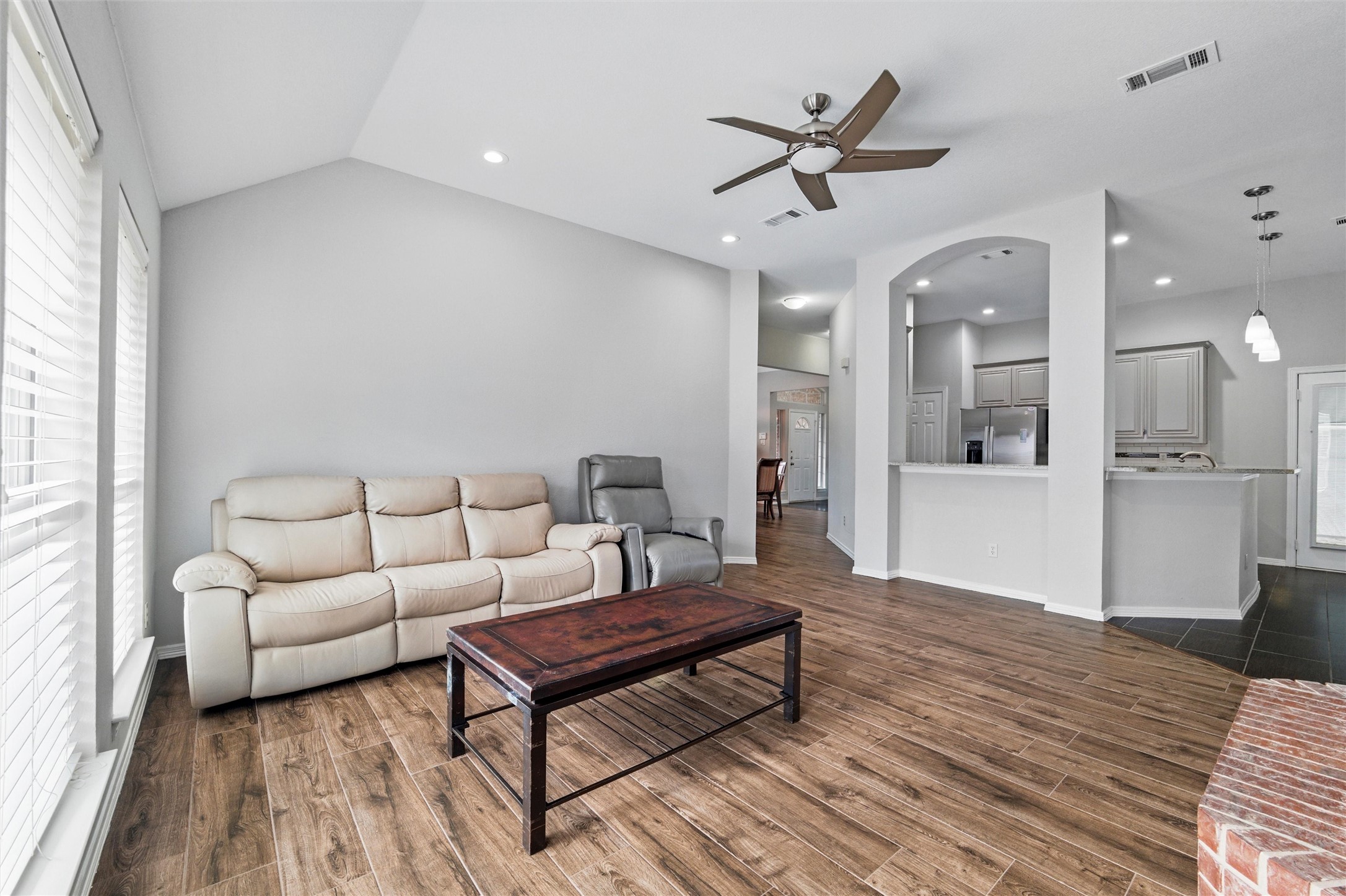 3402 Blue Forest Drive Arlington TX 76001