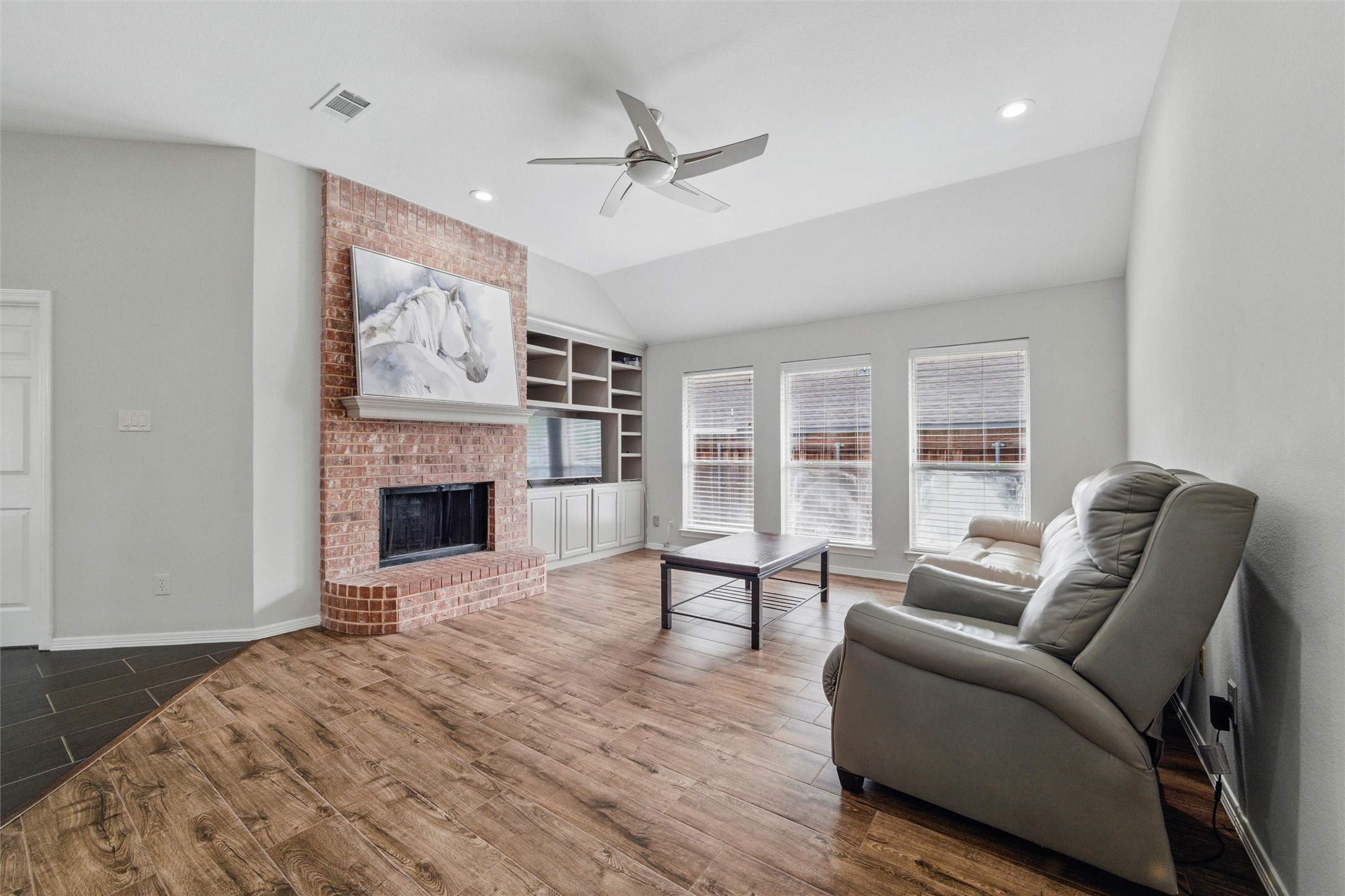 3402 Blue Forest Drive Arlington TX 76001