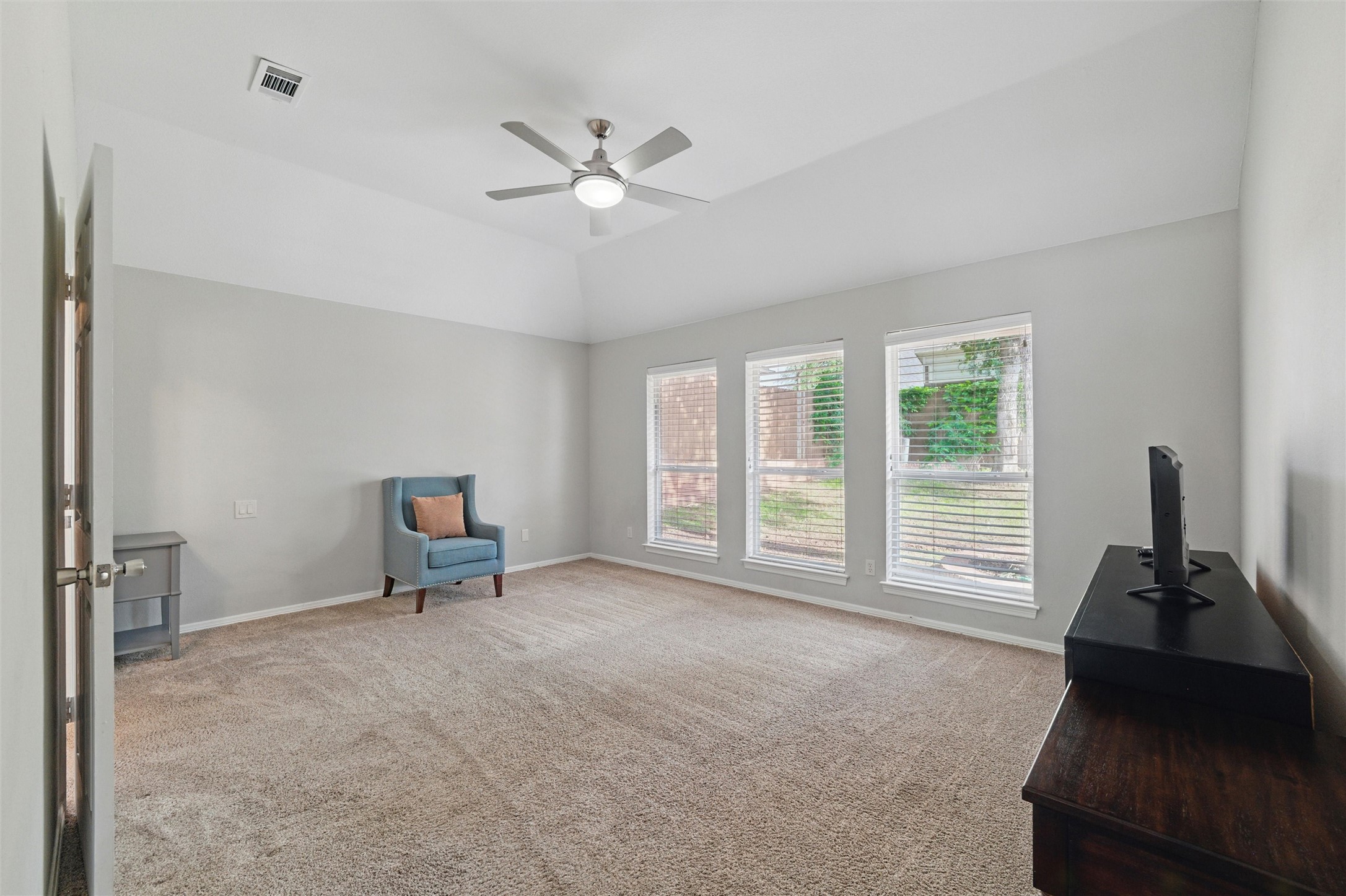 3402 Blue Forest Drive Arlington TX 76001