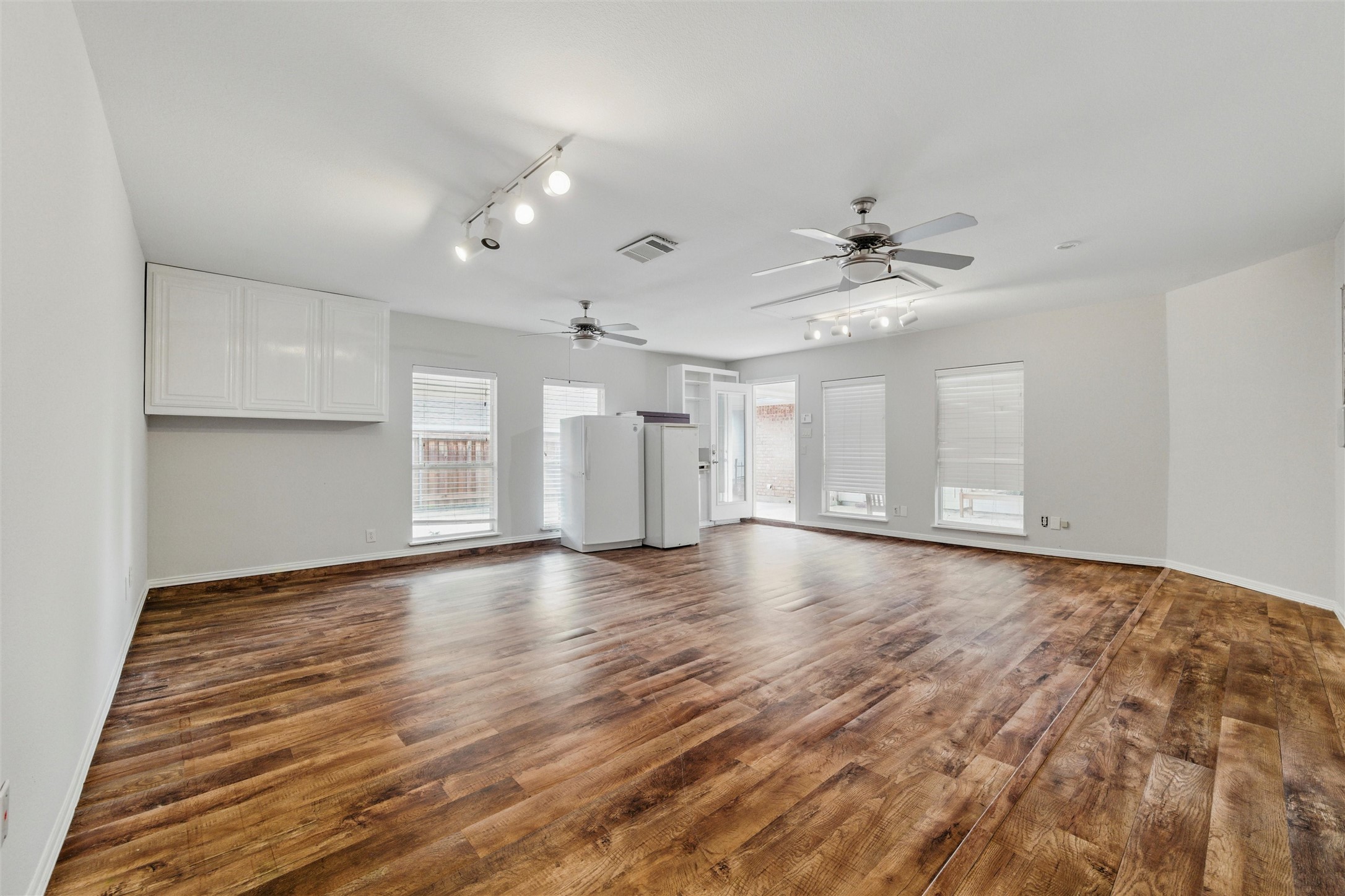 3402 Blue Forest Drive Arlington TX 76001