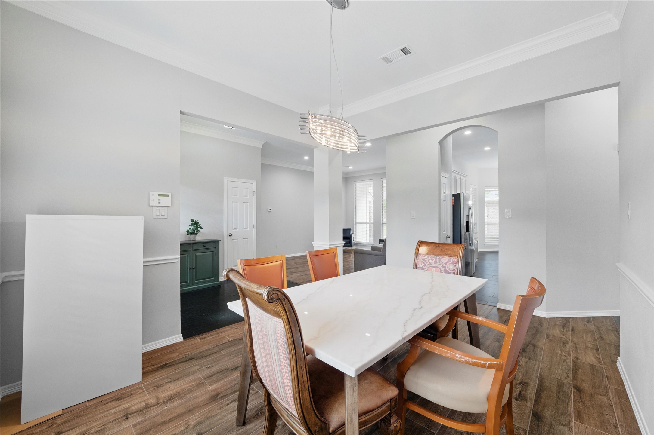 3402 Blue Forest Drive Arlington TX 76001