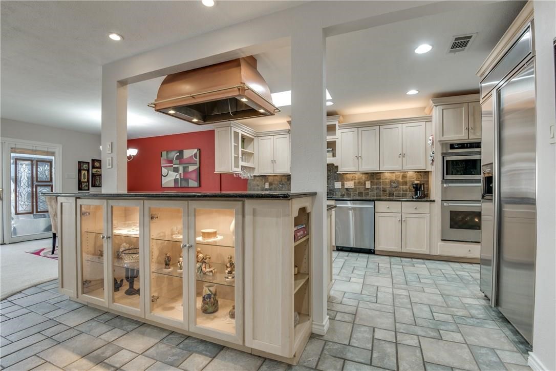 10404 Boedeker Street Dallas TX 75230