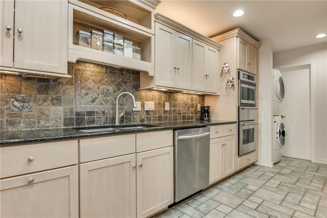 10404 Boedeker Street Dallas TX 75230