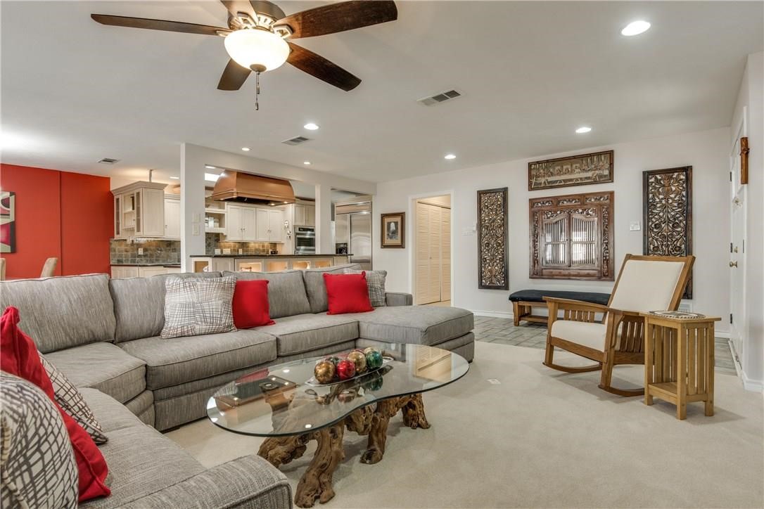 10404 Boedeker Street Dallas TX 75230
