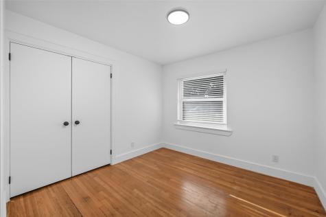 2251 Hartline Drive Dallas TX 75228