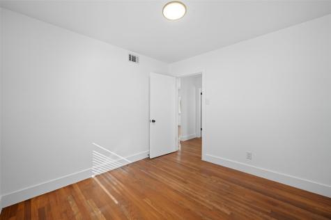 2251 Hartline Drive Dallas TX 75228