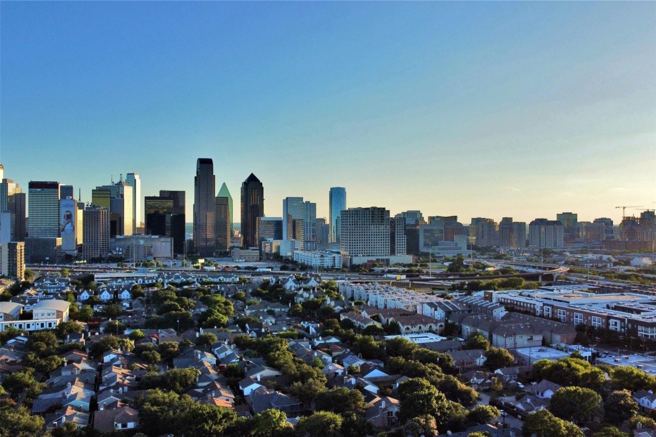 3642 Word Street Dallas TX 75204