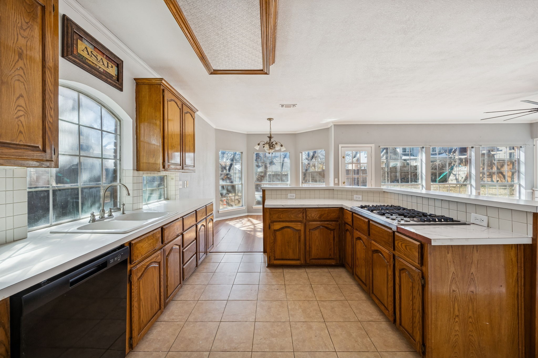 2657 Hillside Drive Highland Village TX 75077