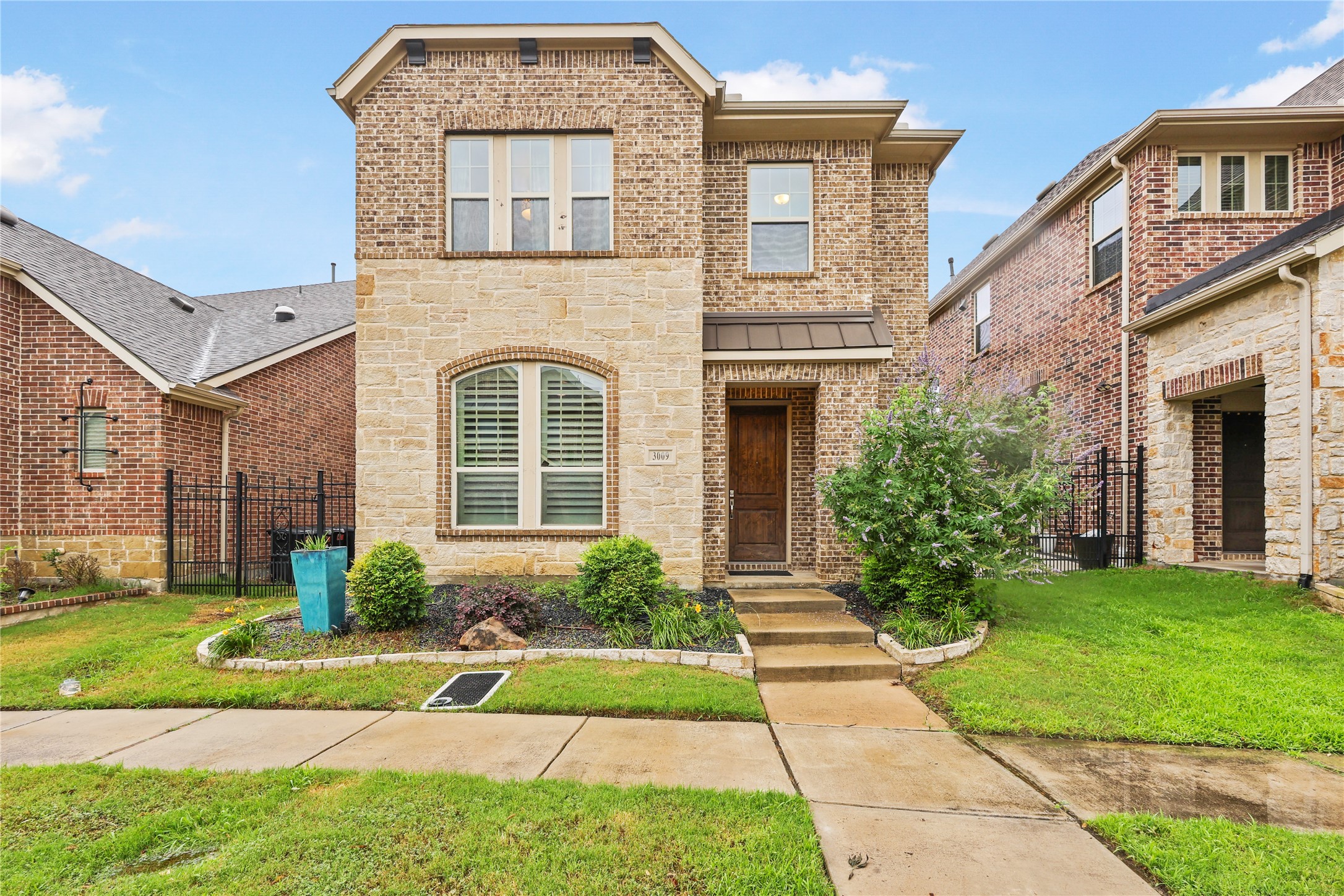 3009 Ivy Hill Lane Irving TX 75063