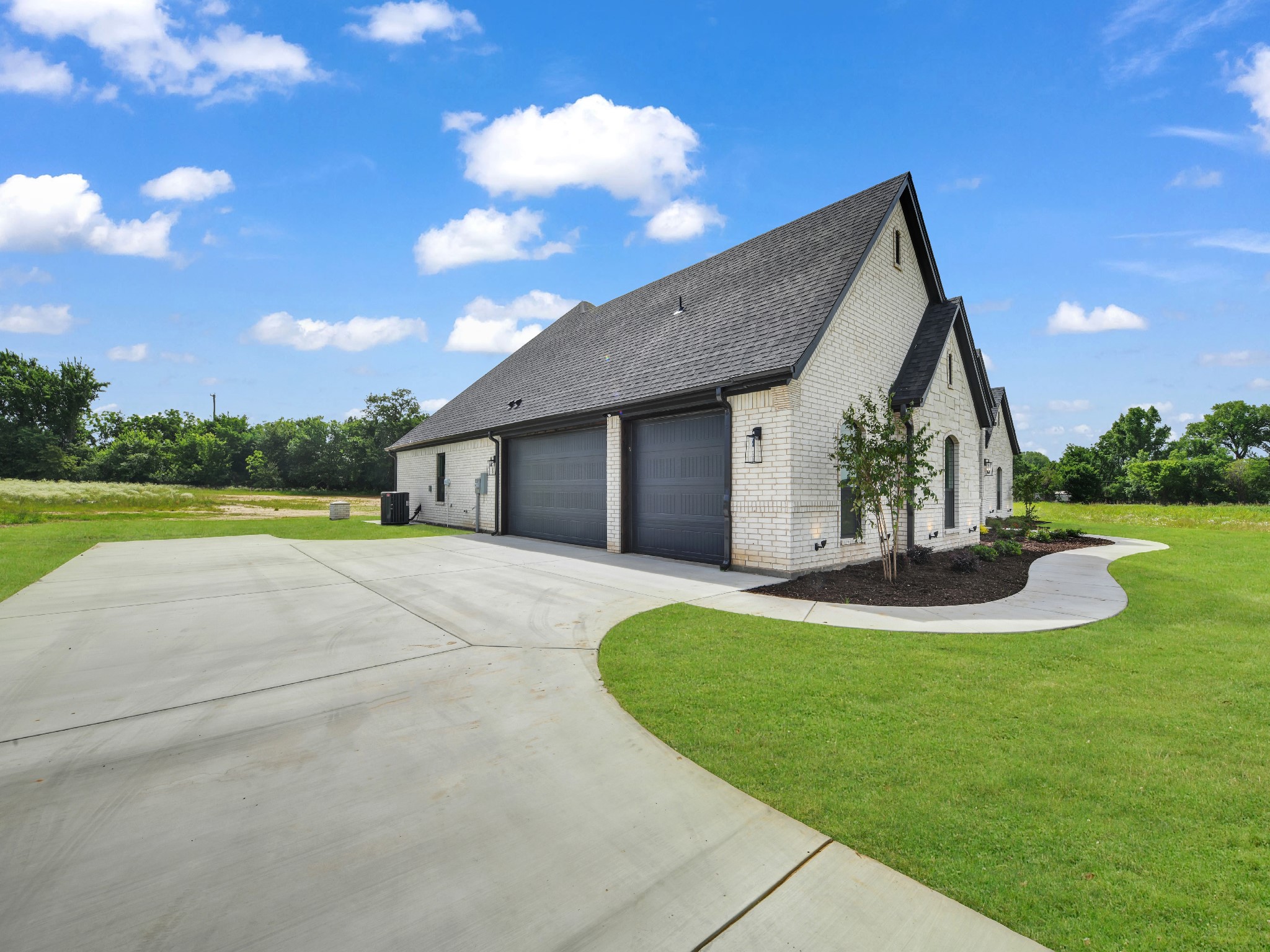 143 Desperado Way Weatherford TX 76088