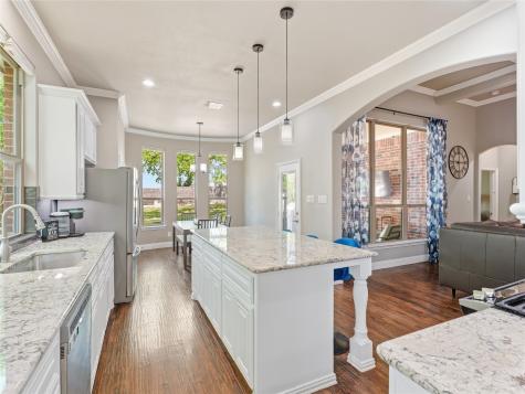 6904 Town Bridge Road Mckinney TX 75071