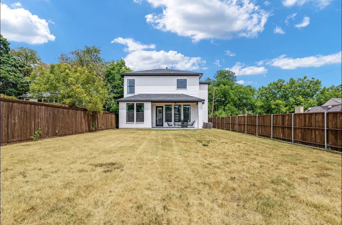 1735 Michigan Avenue Dallas TX 75216