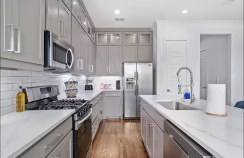 1735 Michigan Avenue Dallas TX 75216