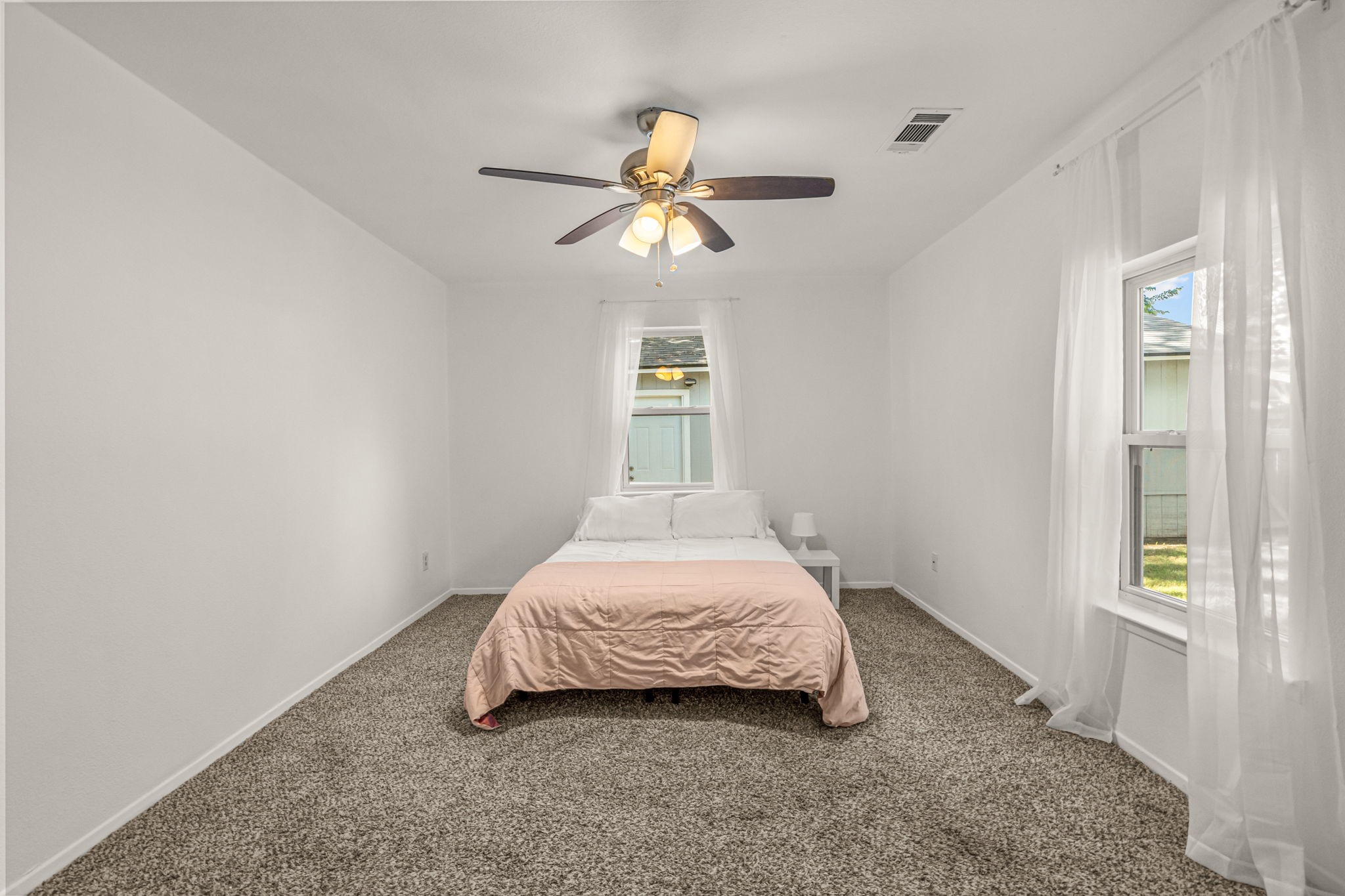 710 W Willow Street Sanger TX 76266