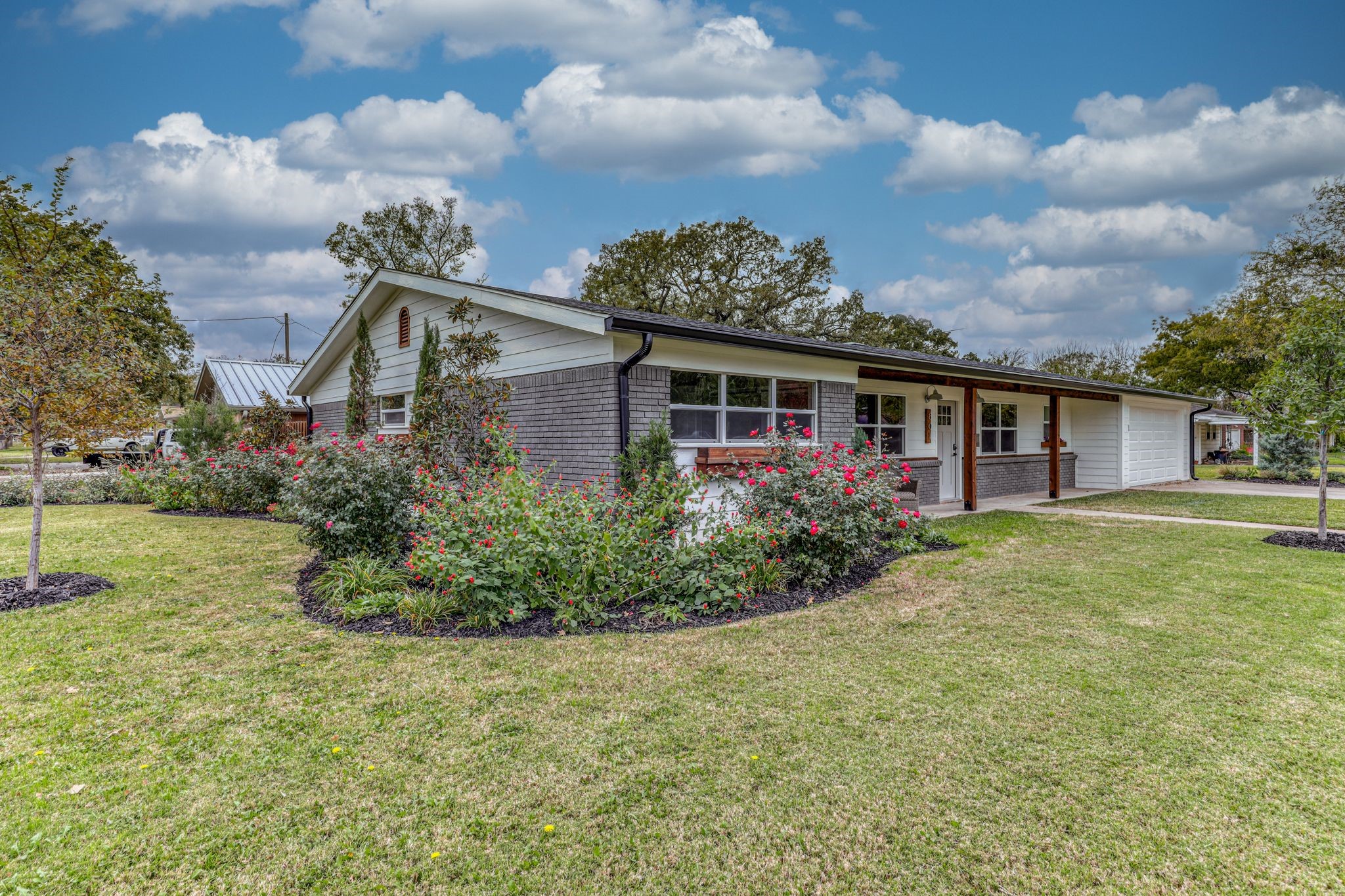 801 NW 10th Street Mineral Wells TX 76067