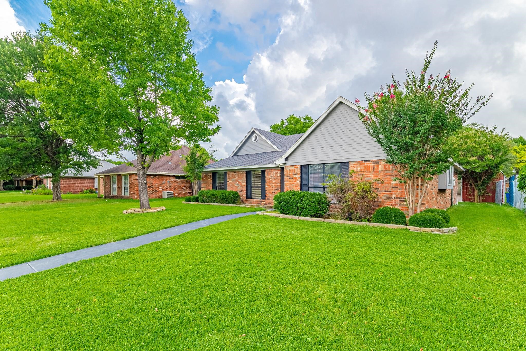 3618 Flagstone Avenue Rowlett TX 75088