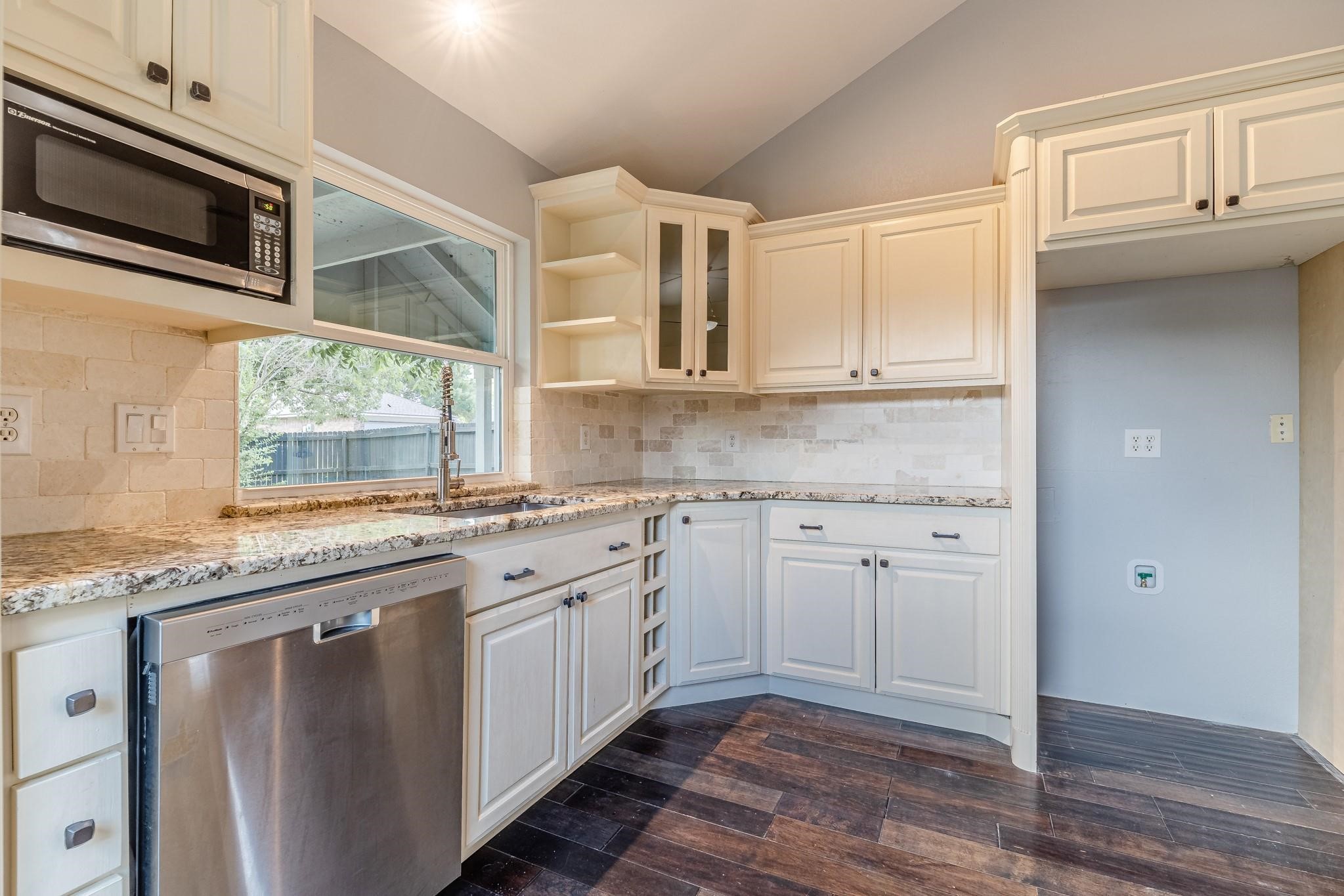 3618 Flagstone Avenue Rowlett TX 75088