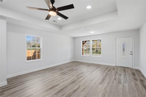 211 Moss Avenue Hearne TX 77859